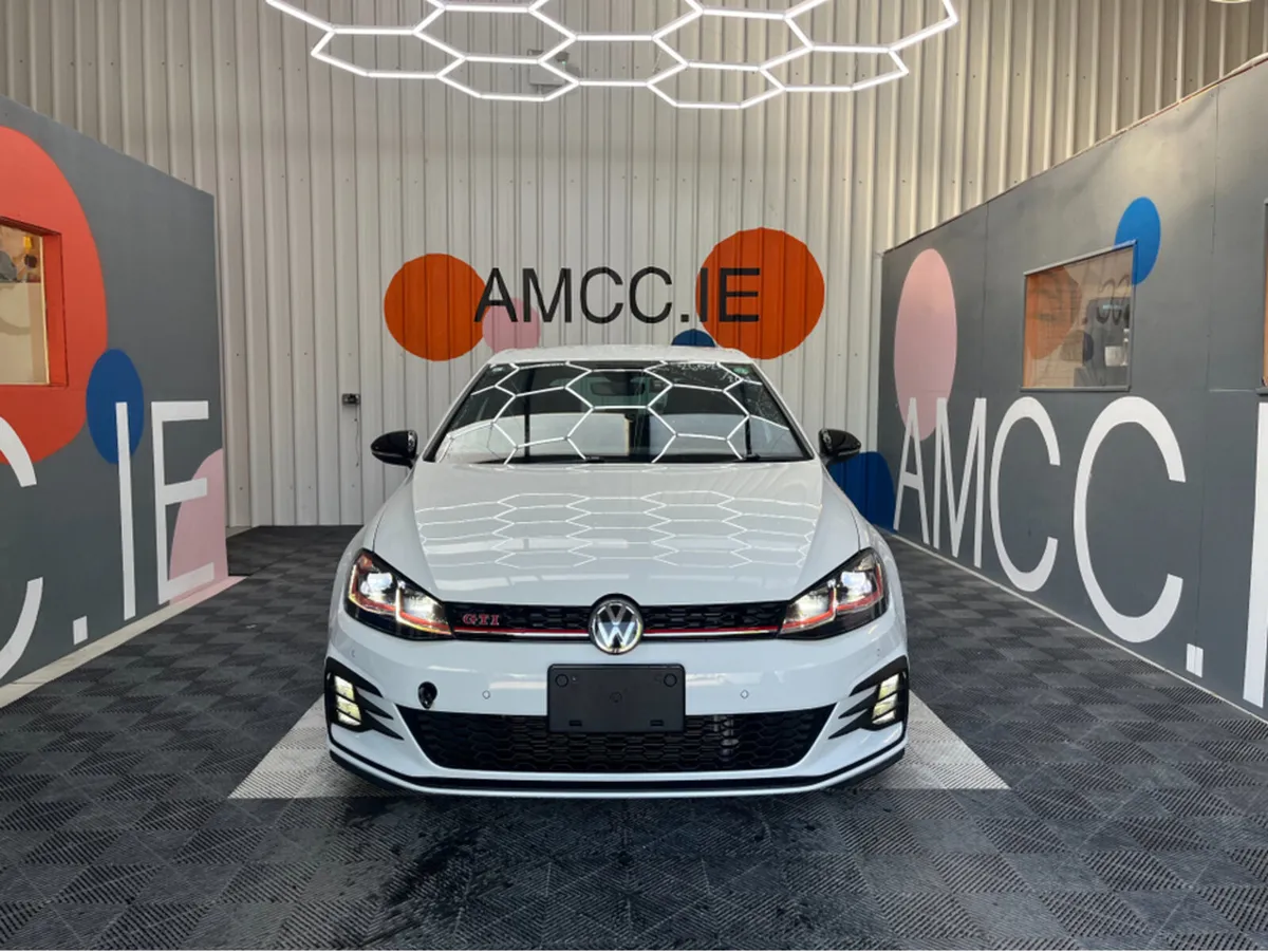 Volkswagen Golf GOLF GTI DSG PERFORMANCE / 95k KMs - Image 2