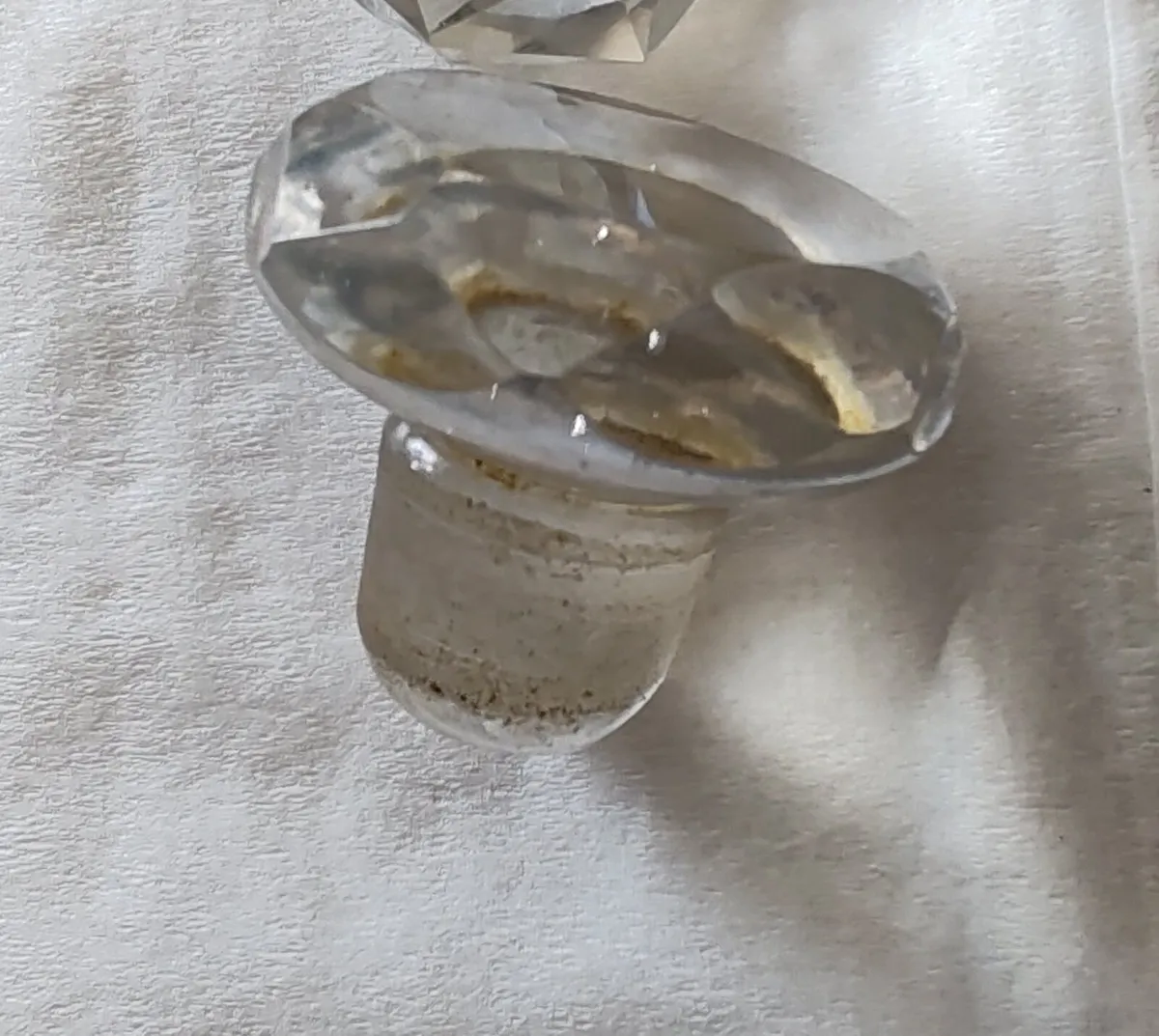 6 vintage perfume bottle stoppers - Image 3