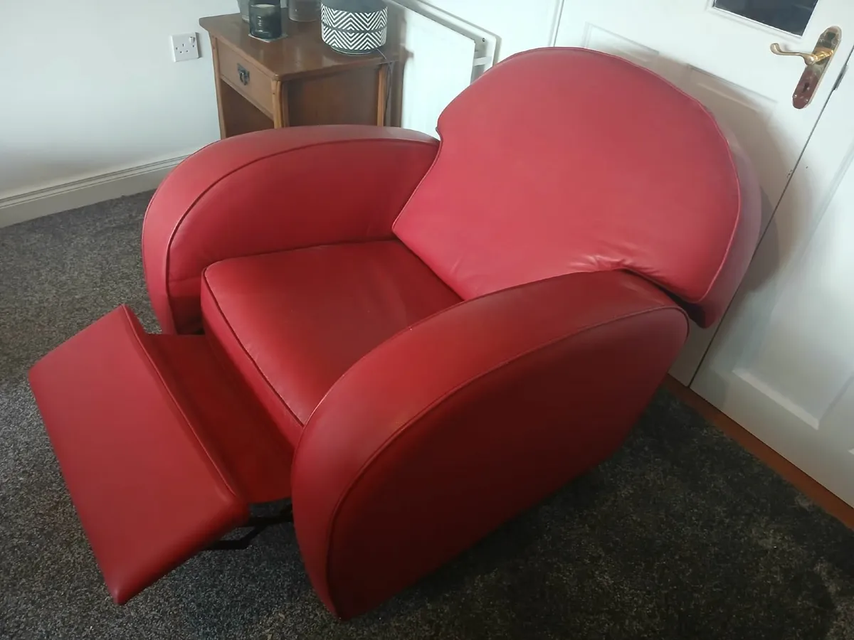 Leather recliner arm chair - Image 2