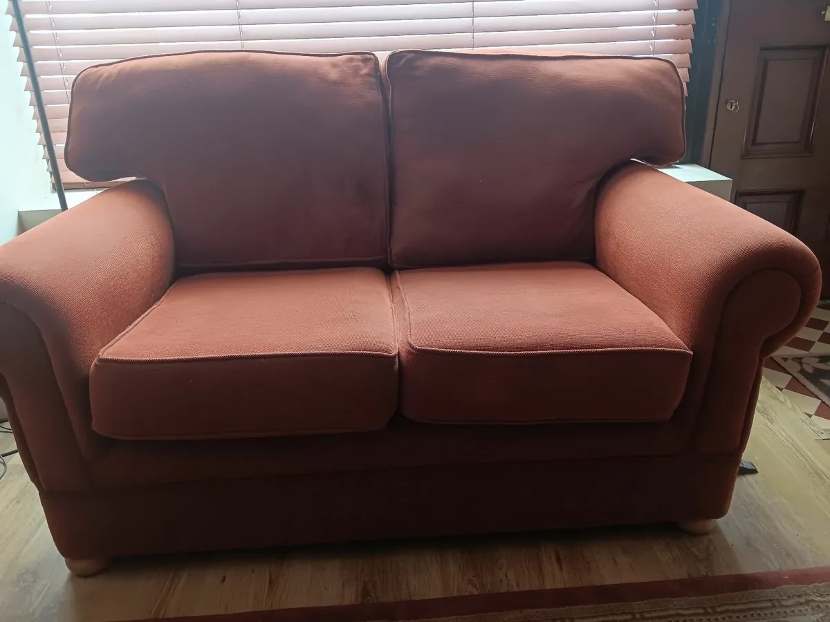 2 seater settee - Image 2