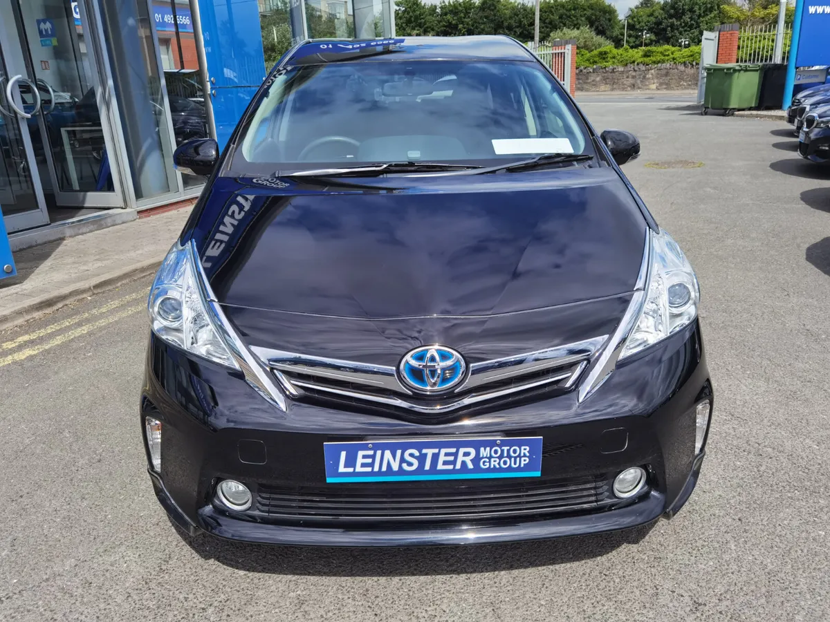 TOYOTA PRIUS ALPHA 1.8 **7 SEATER** PETROL HYBRID - Image 2