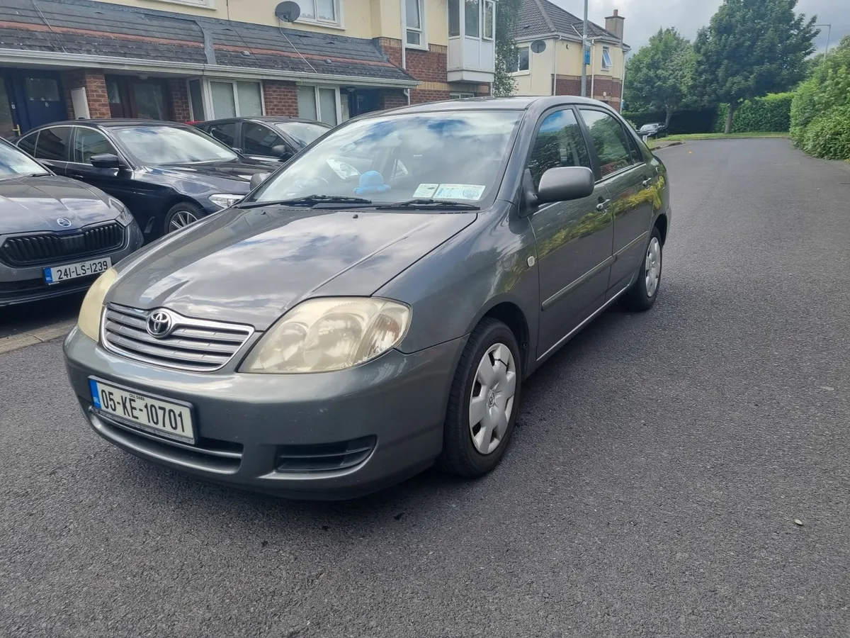 Toyota Corolla 2005 - Image 1