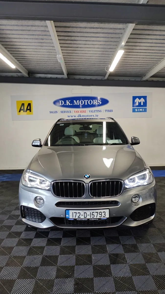 BMW X5 - Image 1