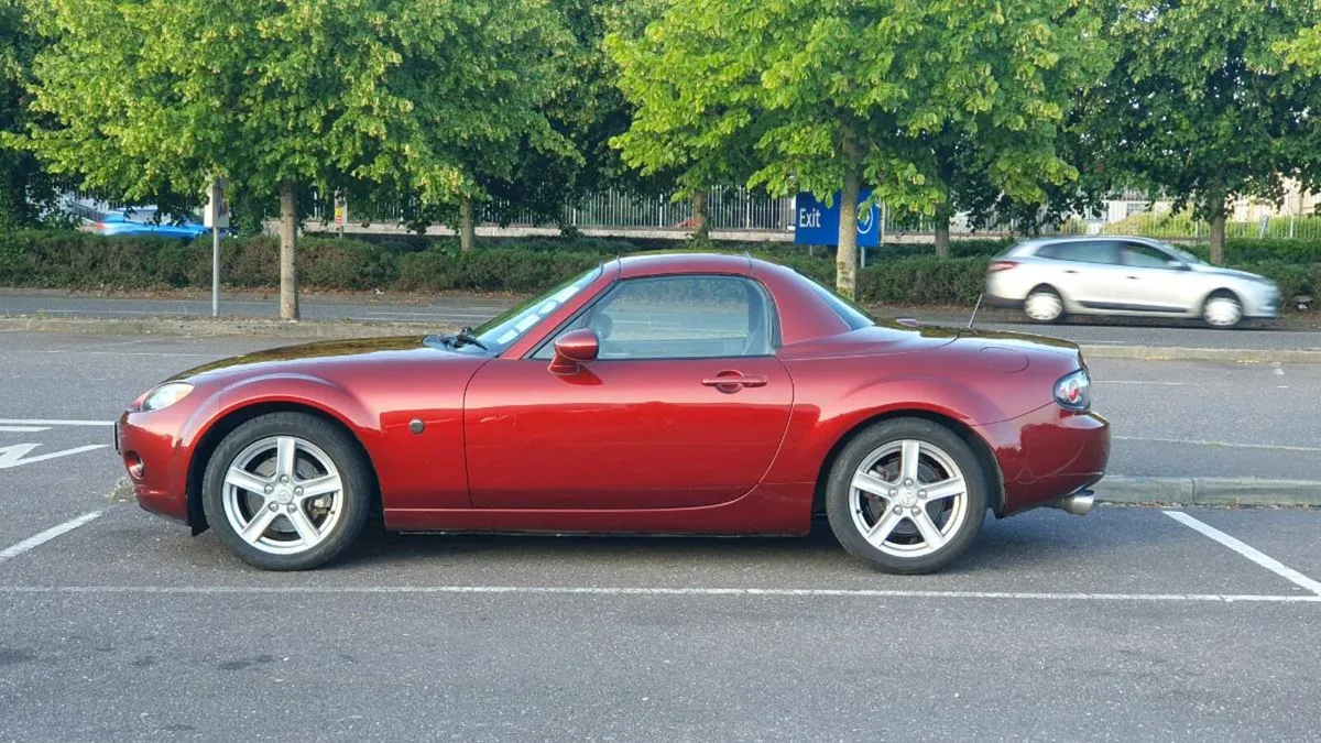 Mazda MX-5 NC PRHT - Image 1