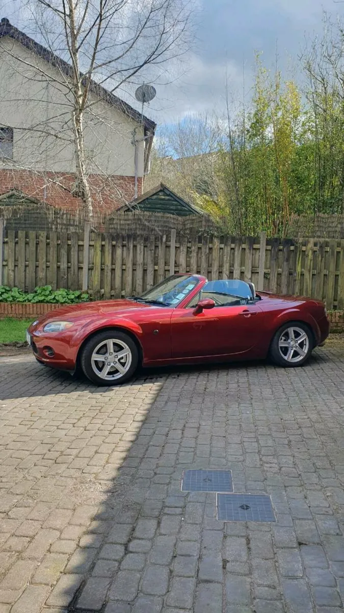 Mazda MX-5 NC PRHT - Image 3