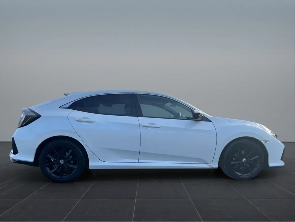 Honda Civic SR I-DTEC - Image 2