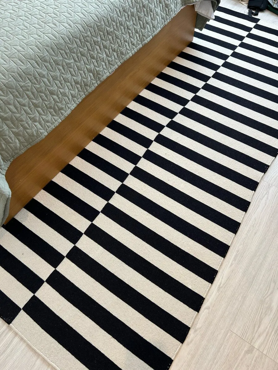 Rug - Image 2