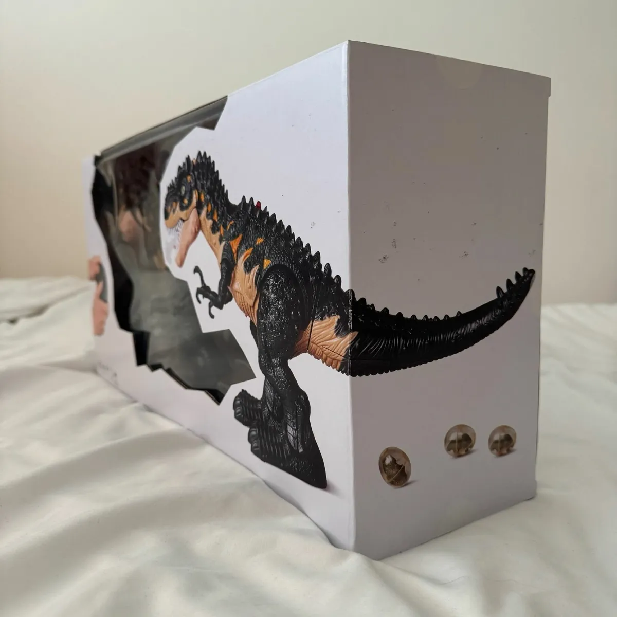 Remote-controlled dinosaur - Image 3