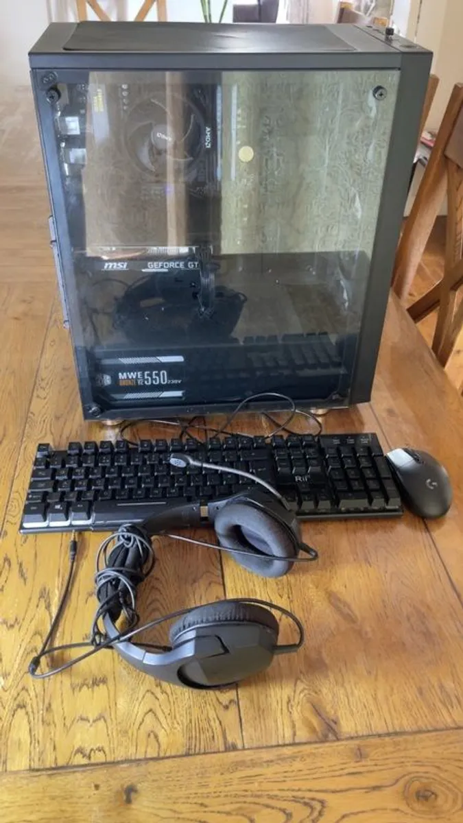 Gaming PC with Keyboard,Mouse + HyperX Headphones - Image 1