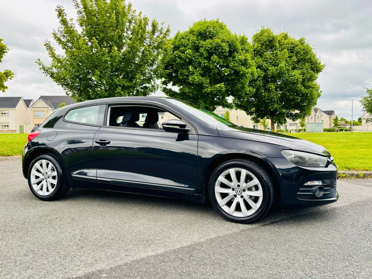 Volkswagen Scirocco 2010 - Image 3