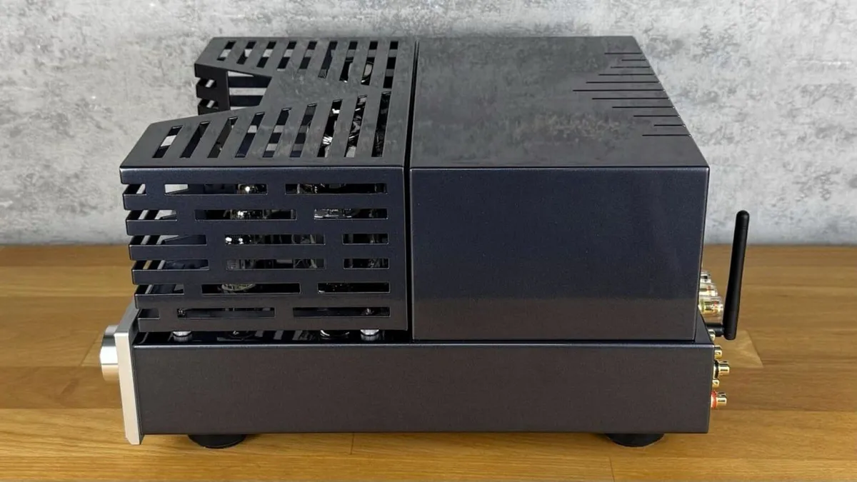 Cayin Jazz 80 KT88 Integrated Amp Mint Warranty - Image 4