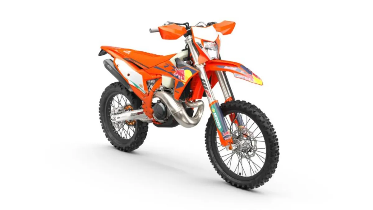 2025 KTM 300 EXC CHAMPION EDITION - Image 2