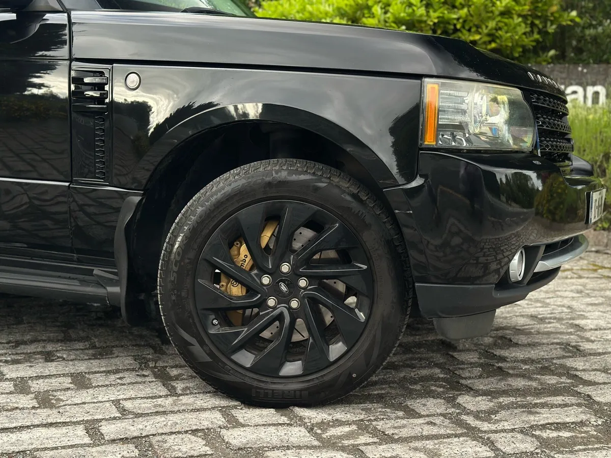 2010 Range Rover Vogue TDV8 Auto Commercial - Image 3