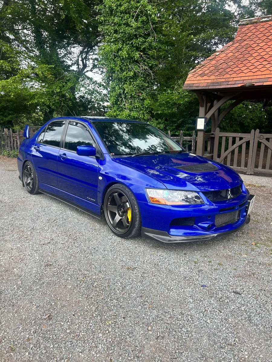 Evo 9 - Image 1