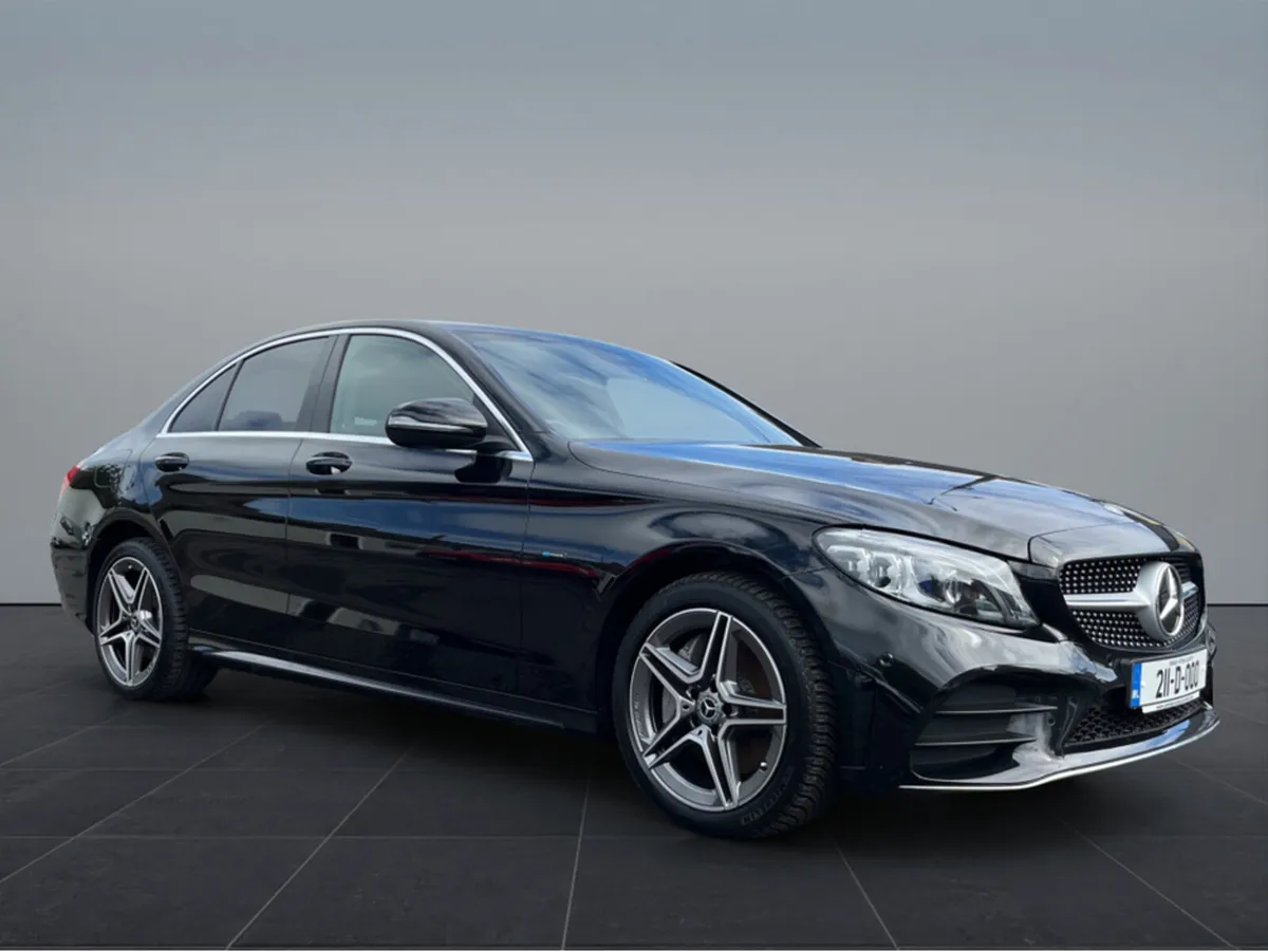 Mercedes-Benz C-Class 300 AMG LINE EDITION DE - Image 1