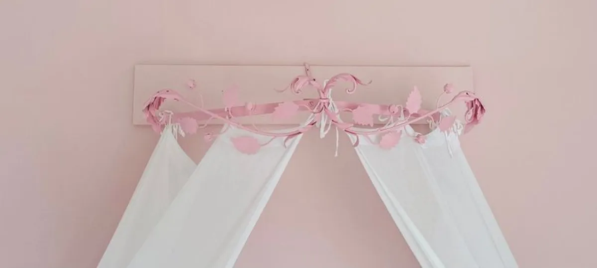 Metal bed canopy - Image 2