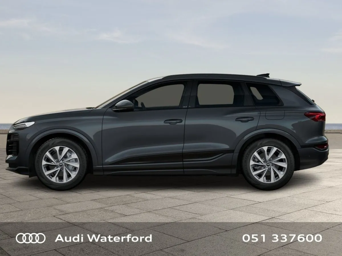 Audi Q6 e-tron Performance Advance - Image 3