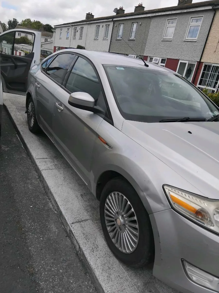 Ford mondeo - Image 4
