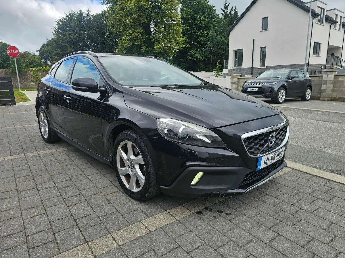 Volvo V40 2014 1.6 Diesel - Image 2