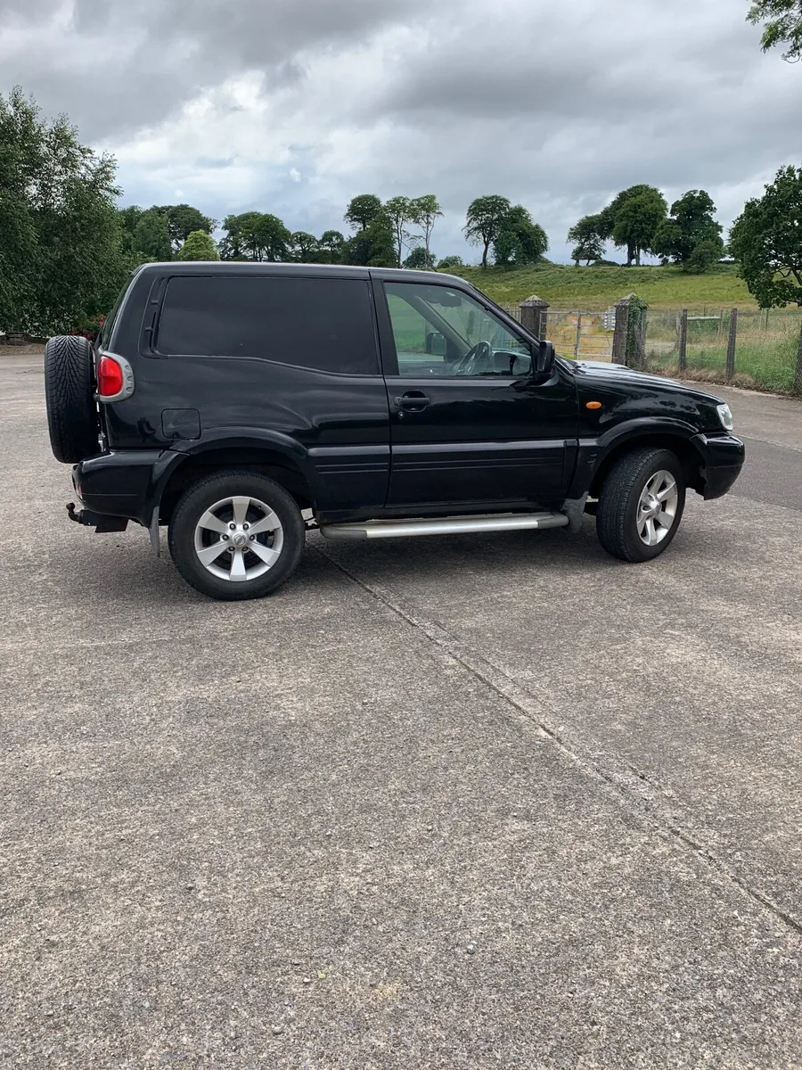 Nissan Terrano 2006 - Image 2