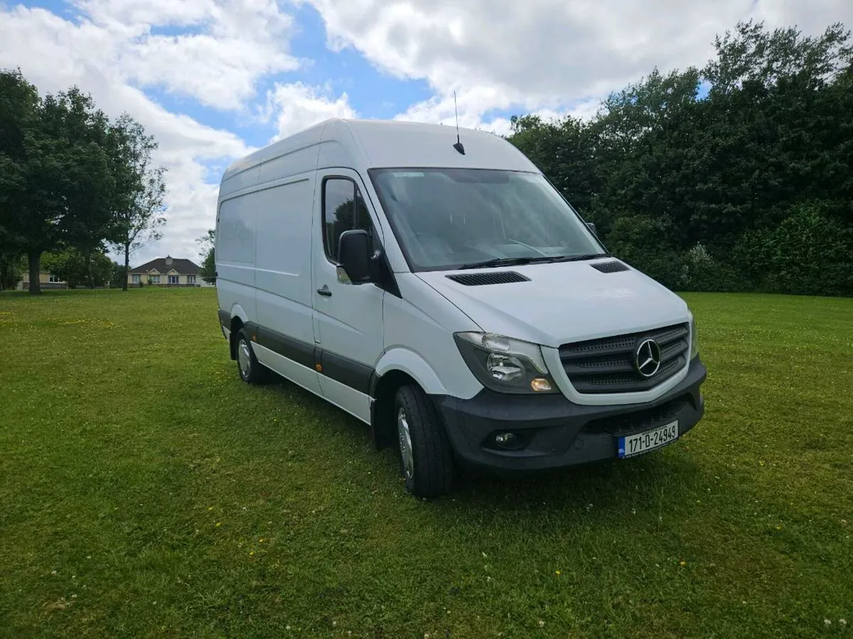Bargain 171mercedes sprinter 314 high roof in mint - Image 2