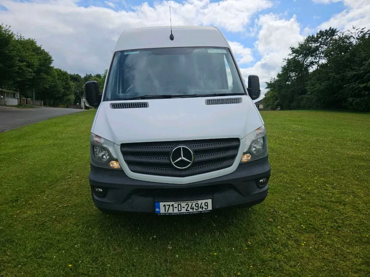 Bargain 171mercedes sprinter 314 high roof in mint - Image 3