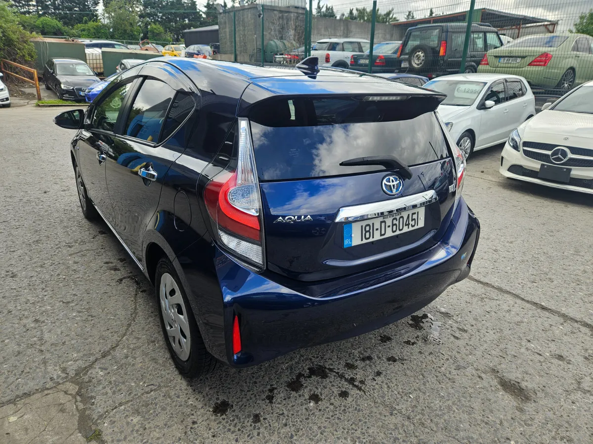 2018 Toyota Aqua Hybrid Automatic - Image 4