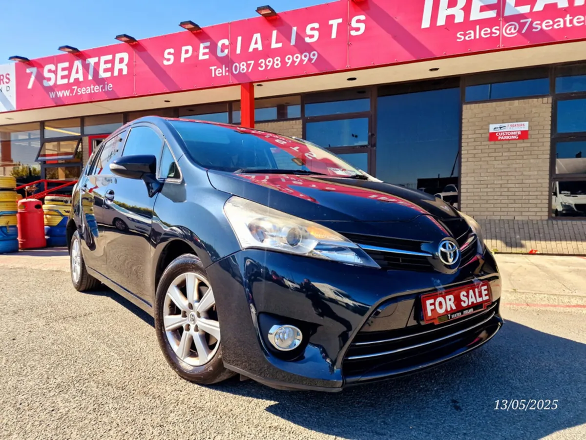 Toyota Verso 1.6 D-4D 110BHP ICON LOW MILEAGE 7 SE - Image 1