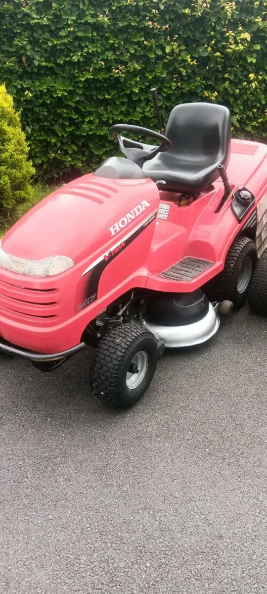 Lawnmower - Image 1