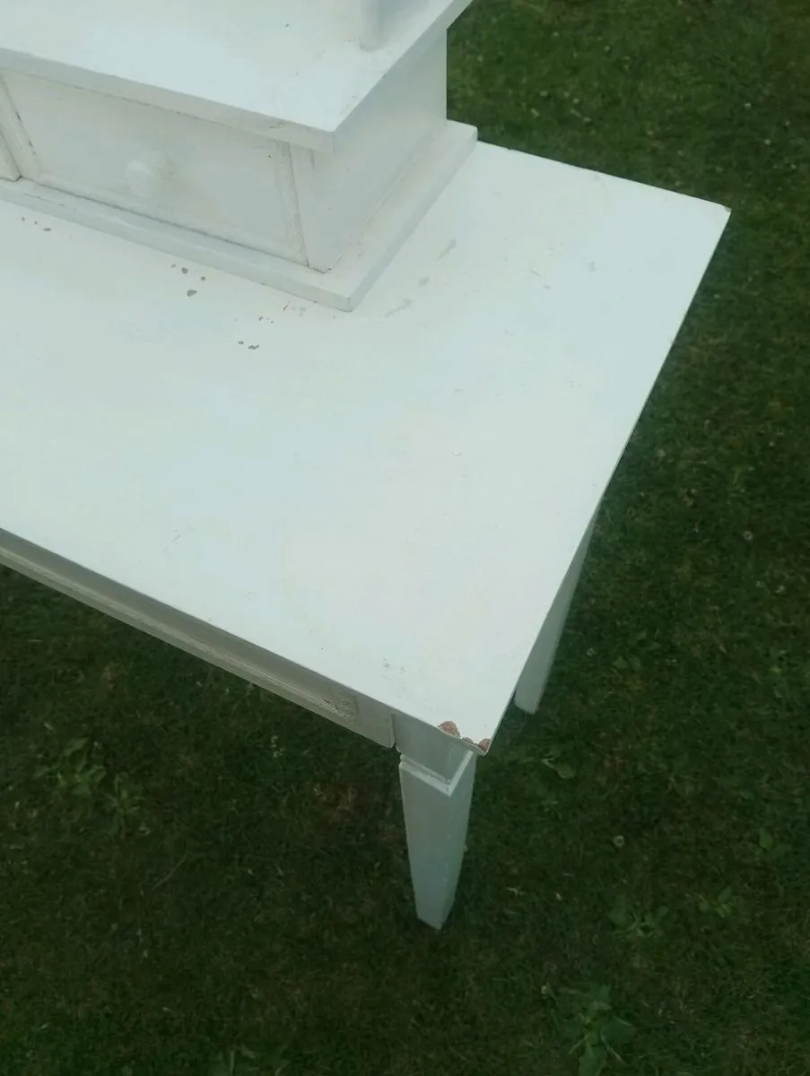 Dressing table with mirror - Image 3