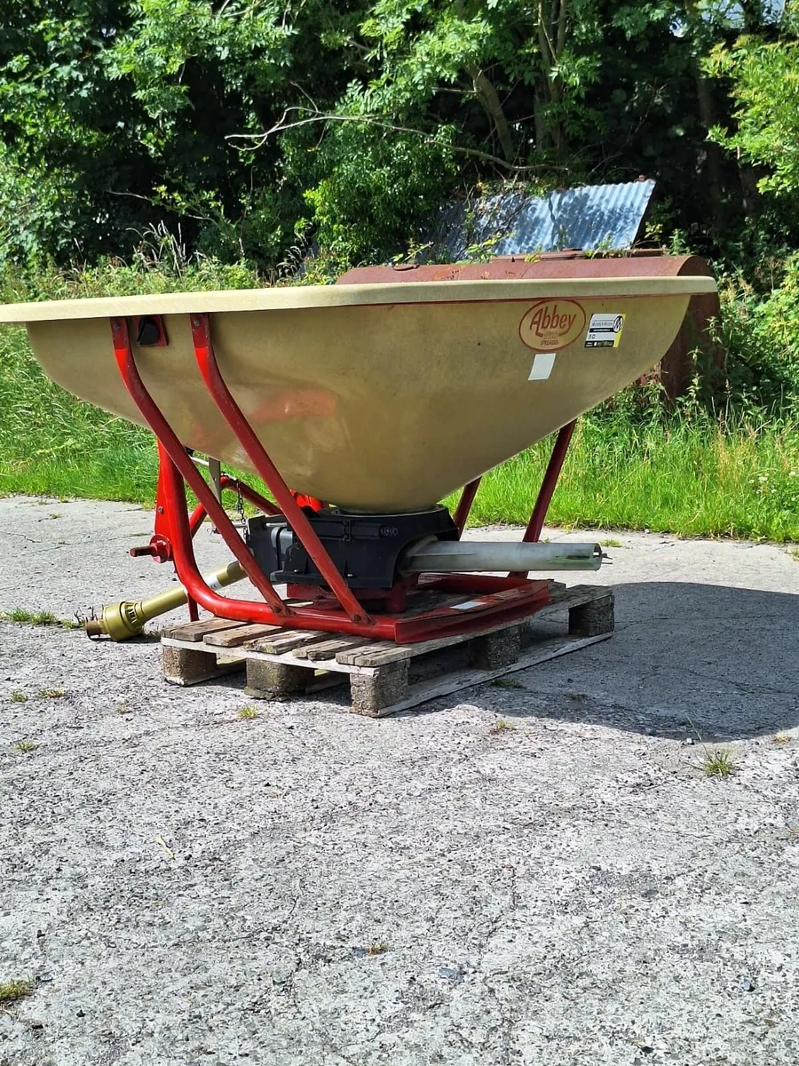 Farm Machinery - Image 4