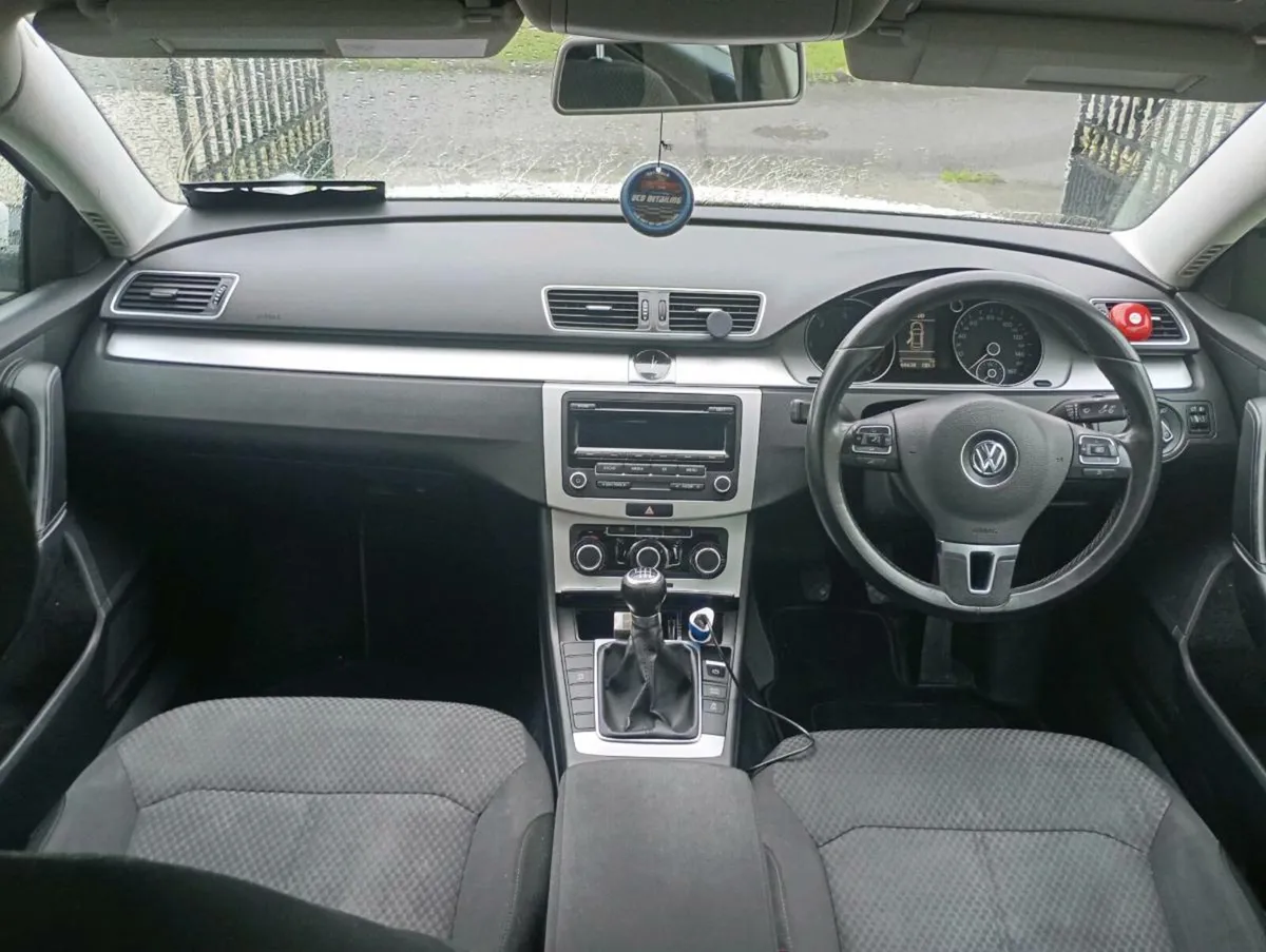 12 VW Passat 1.6 TDi NCT and tax - Image 4