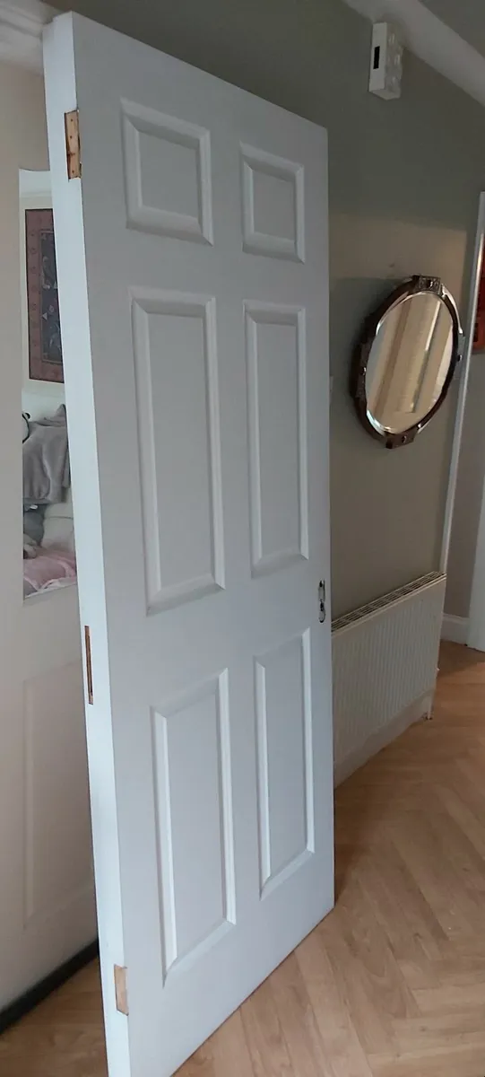 Internal doors - Image 2