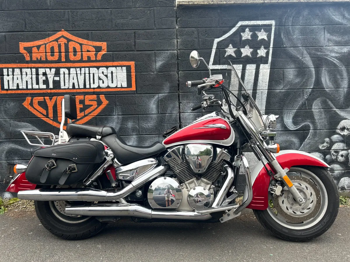 2008 Honda VTX 1300 - Image 1