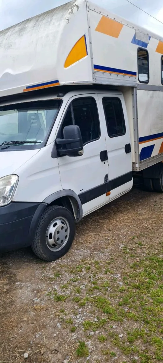 3500kg horse truck - Image 3
