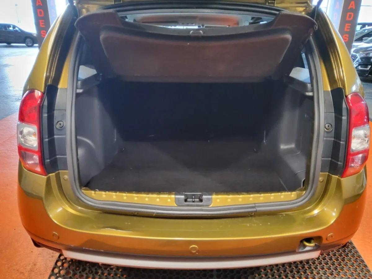 Dacia Duster 1.5 dCi 110 Prestige - Image 4