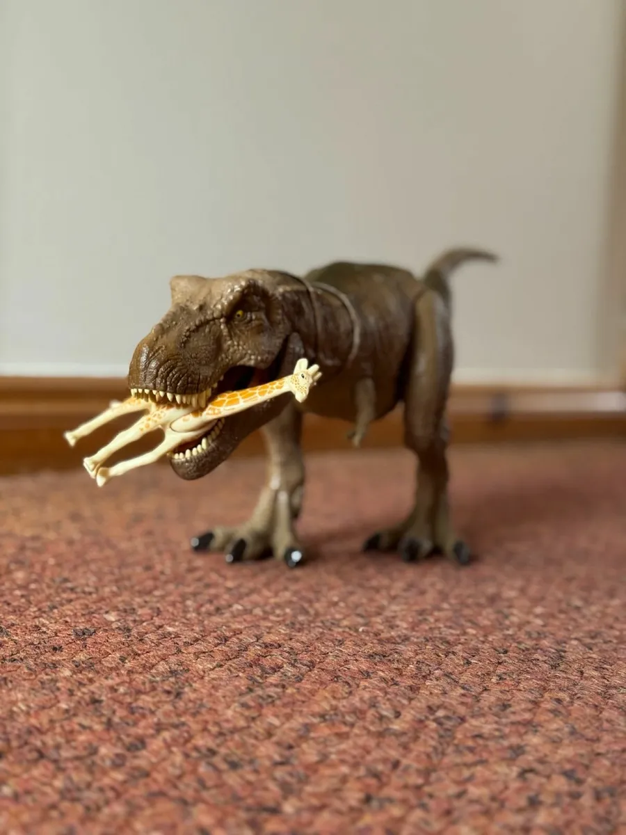 Roarin Tyrannosaurus Rex Large Action Figure - Image 1