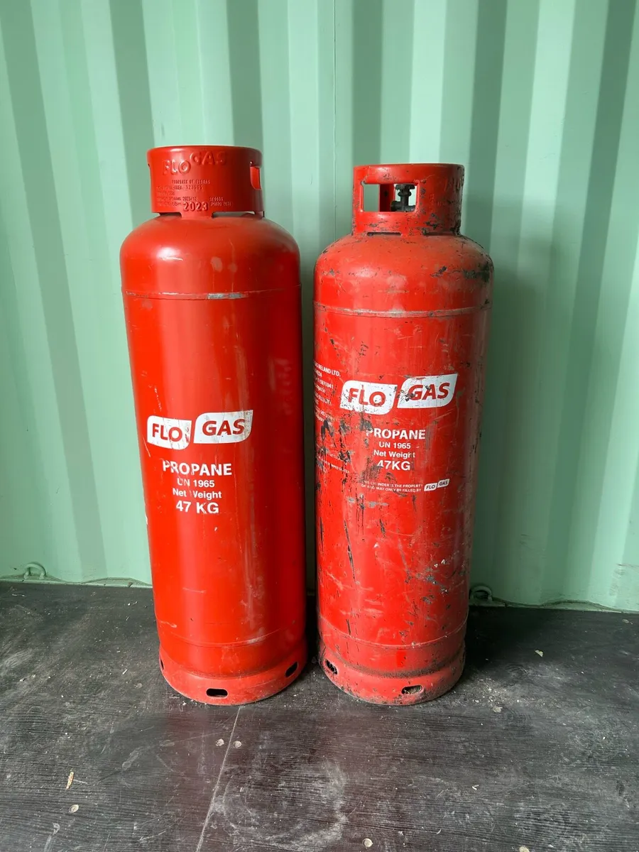 47kg LPG gas cylinders x 2