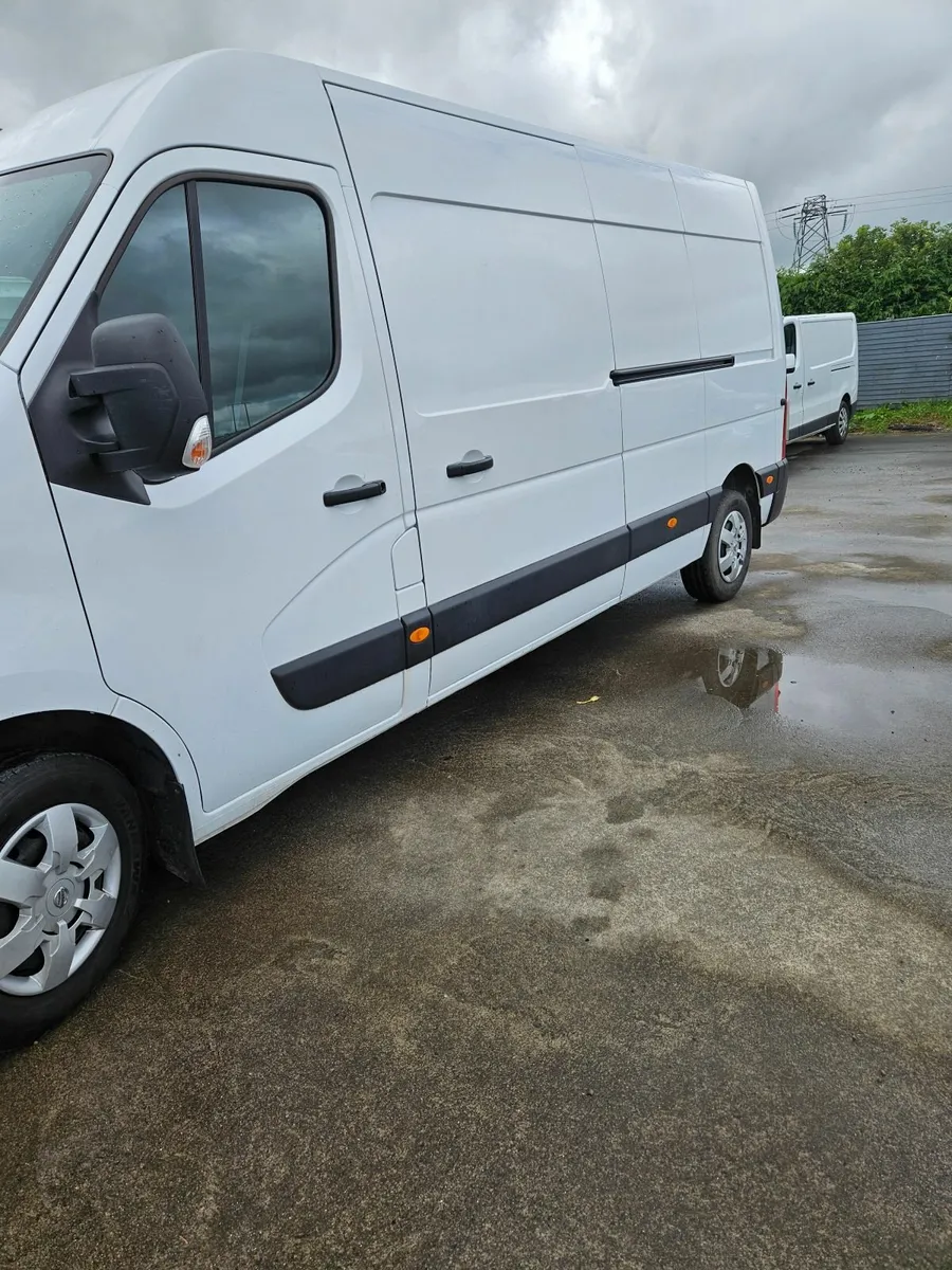 Nissan Interstar 2022 L3h2 135 FWD. - Image 4
