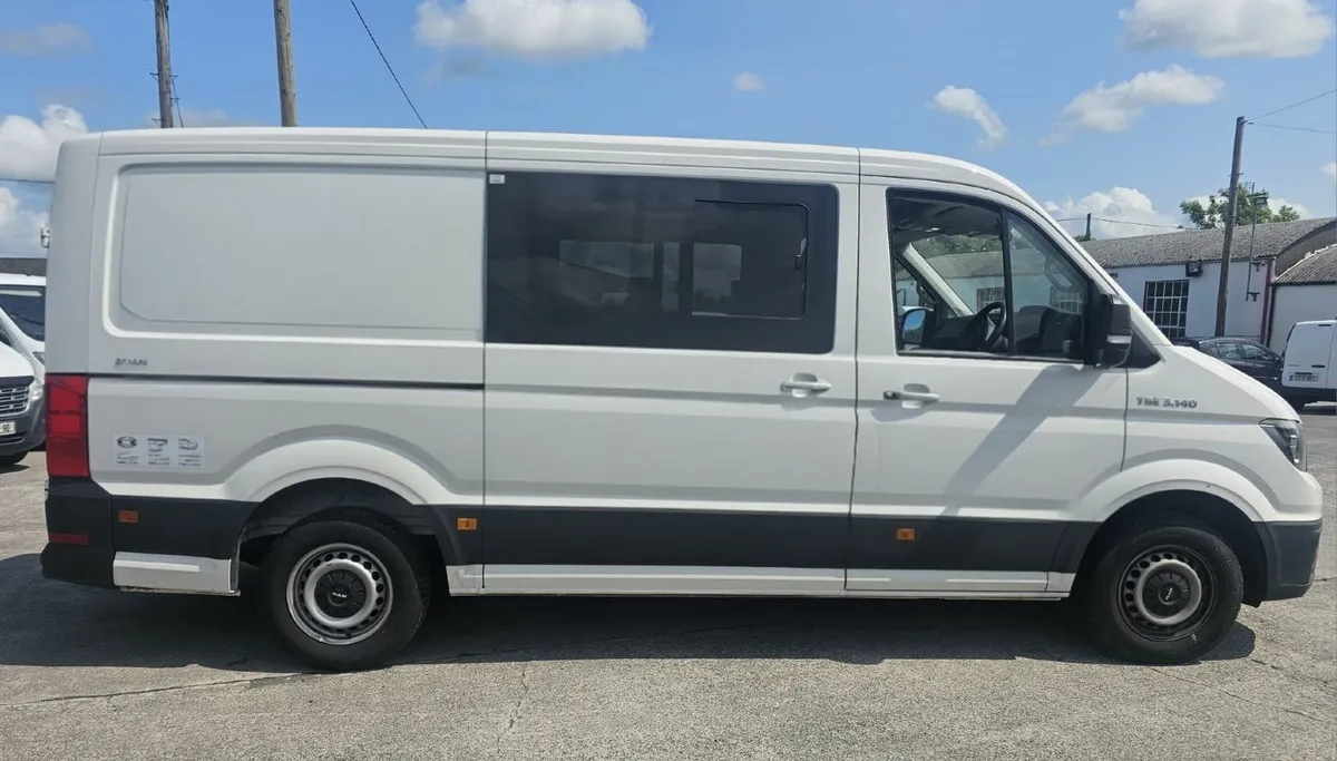 Crew Cab Van Conversions - Image 2