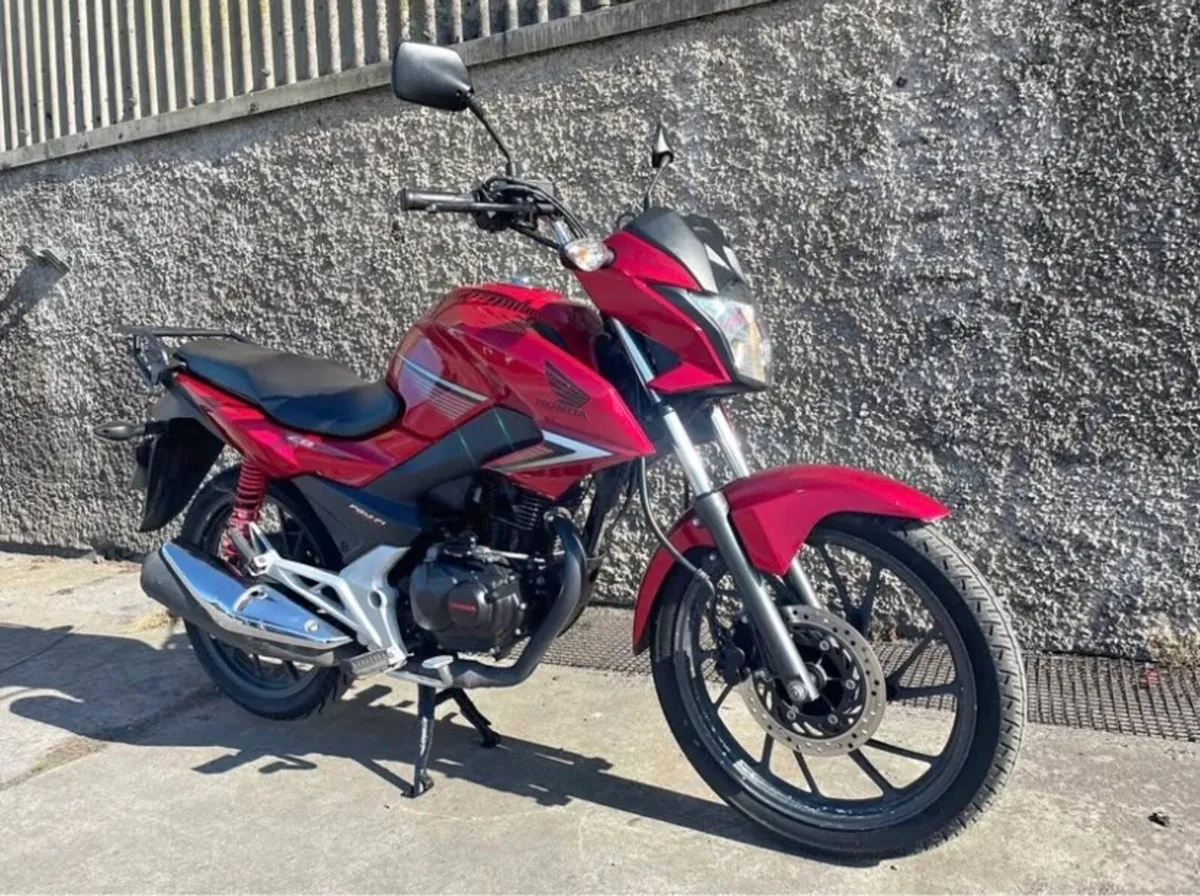Honda CB125F - Image 1