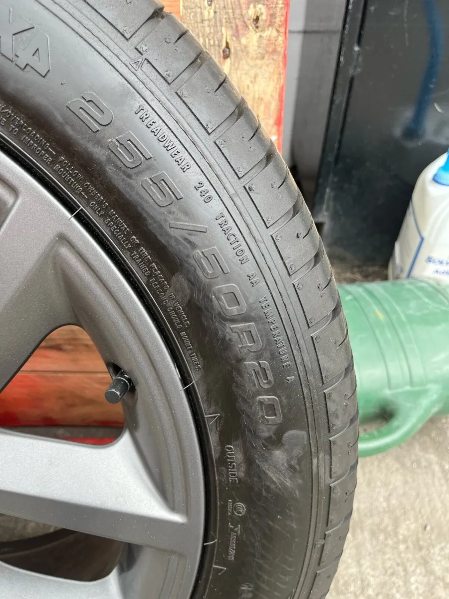 Range Rover Alloys - Image 4