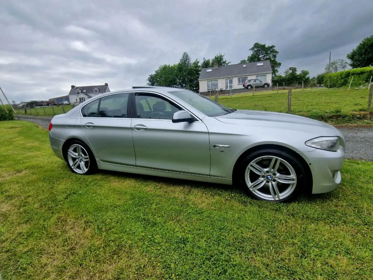 F10 530D sunroof - Image 2