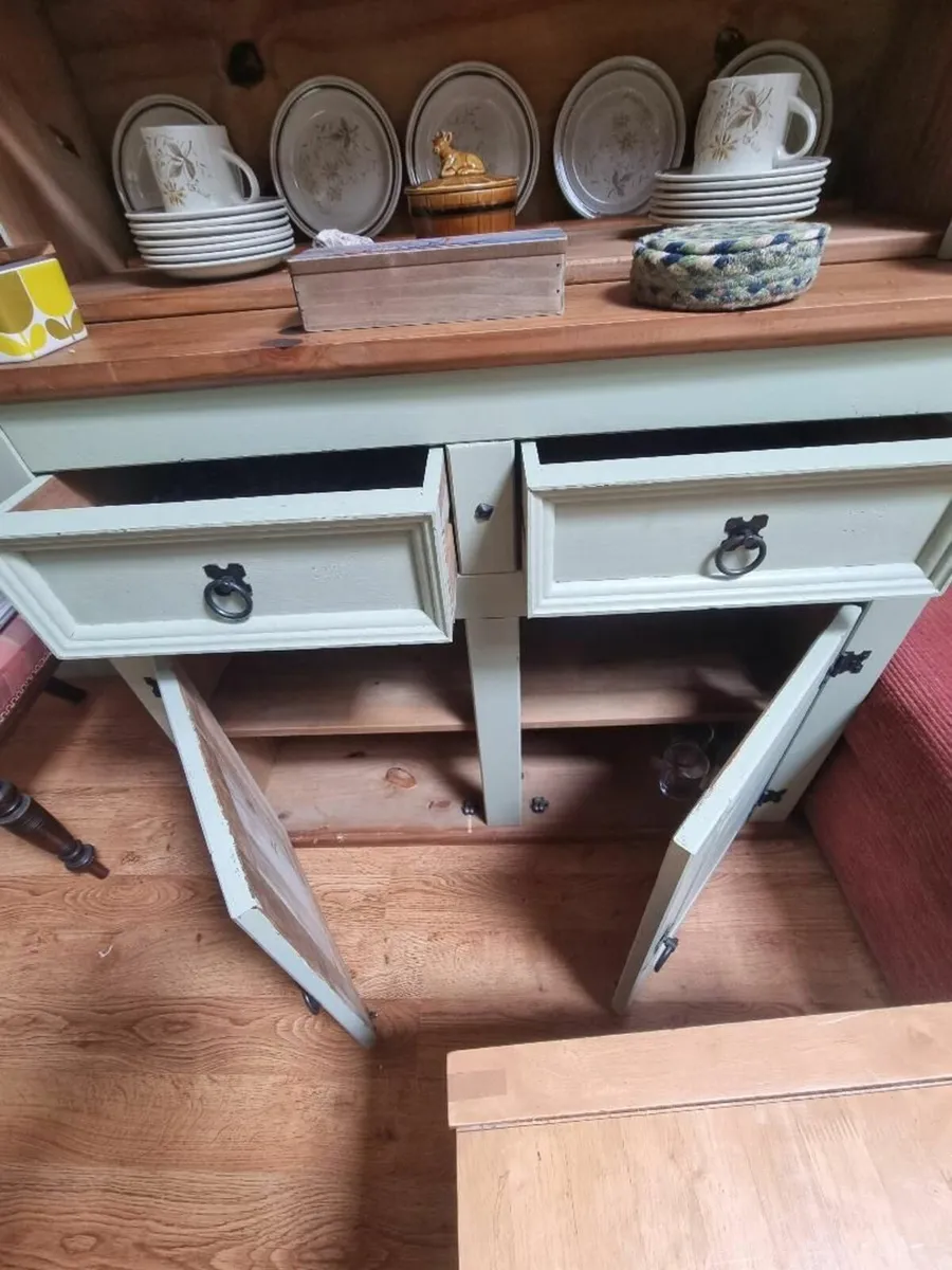 Kitchen dresser - Image 2