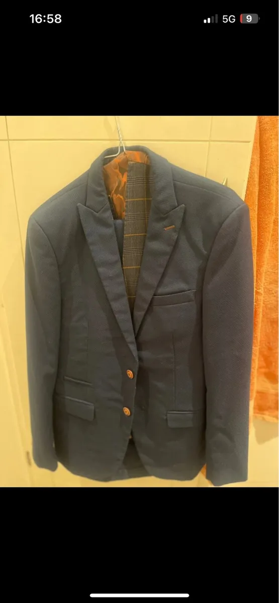 Men’s suit - Image 3