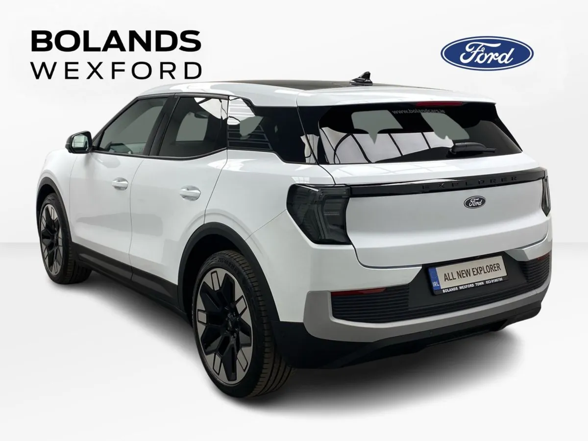 Ford Explorer Select Extended Range 77kwh - Image 3