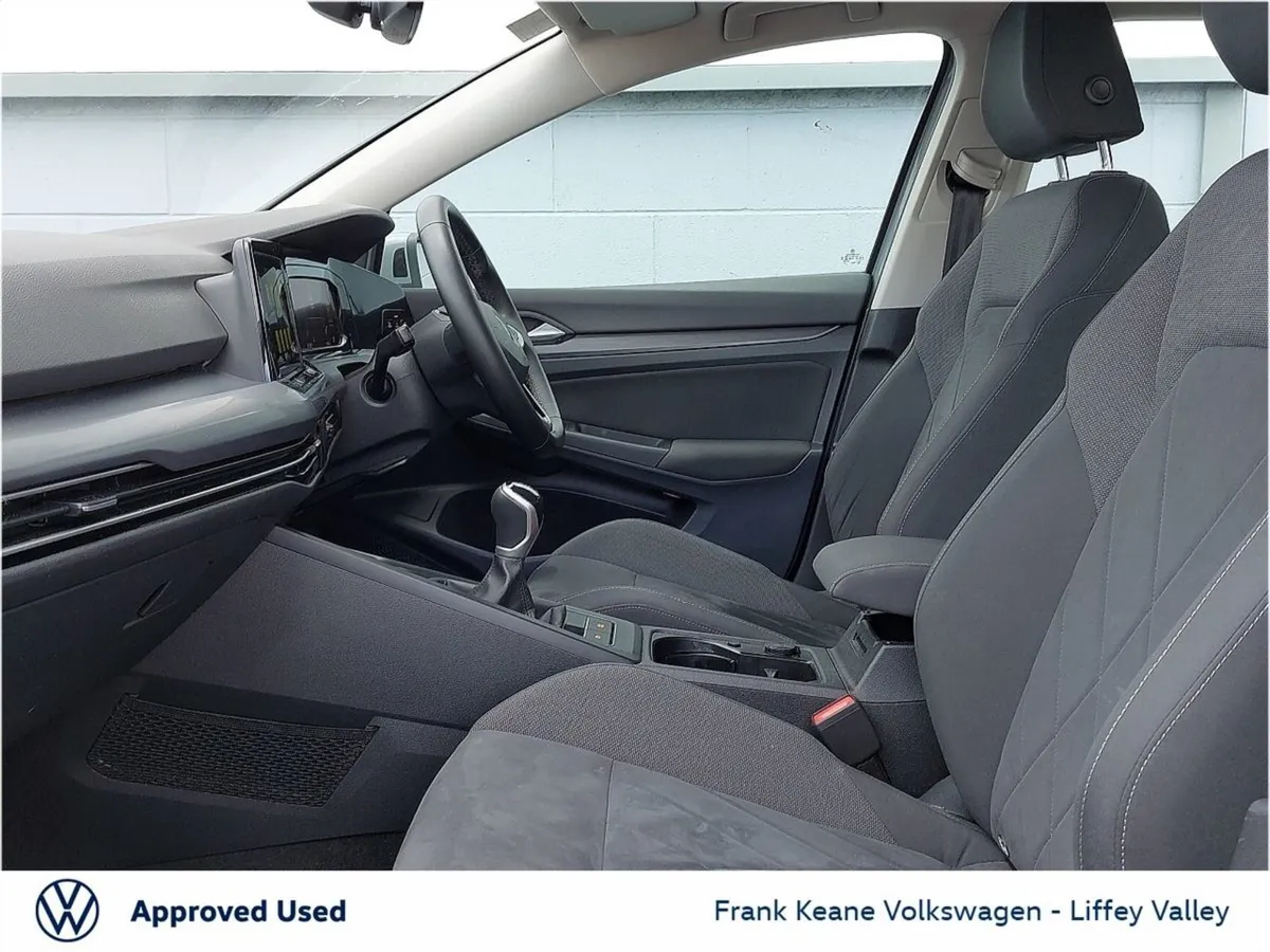 Volkswagen Golf Style 2.0tdi 115BHP  now IN Stock - Image 4