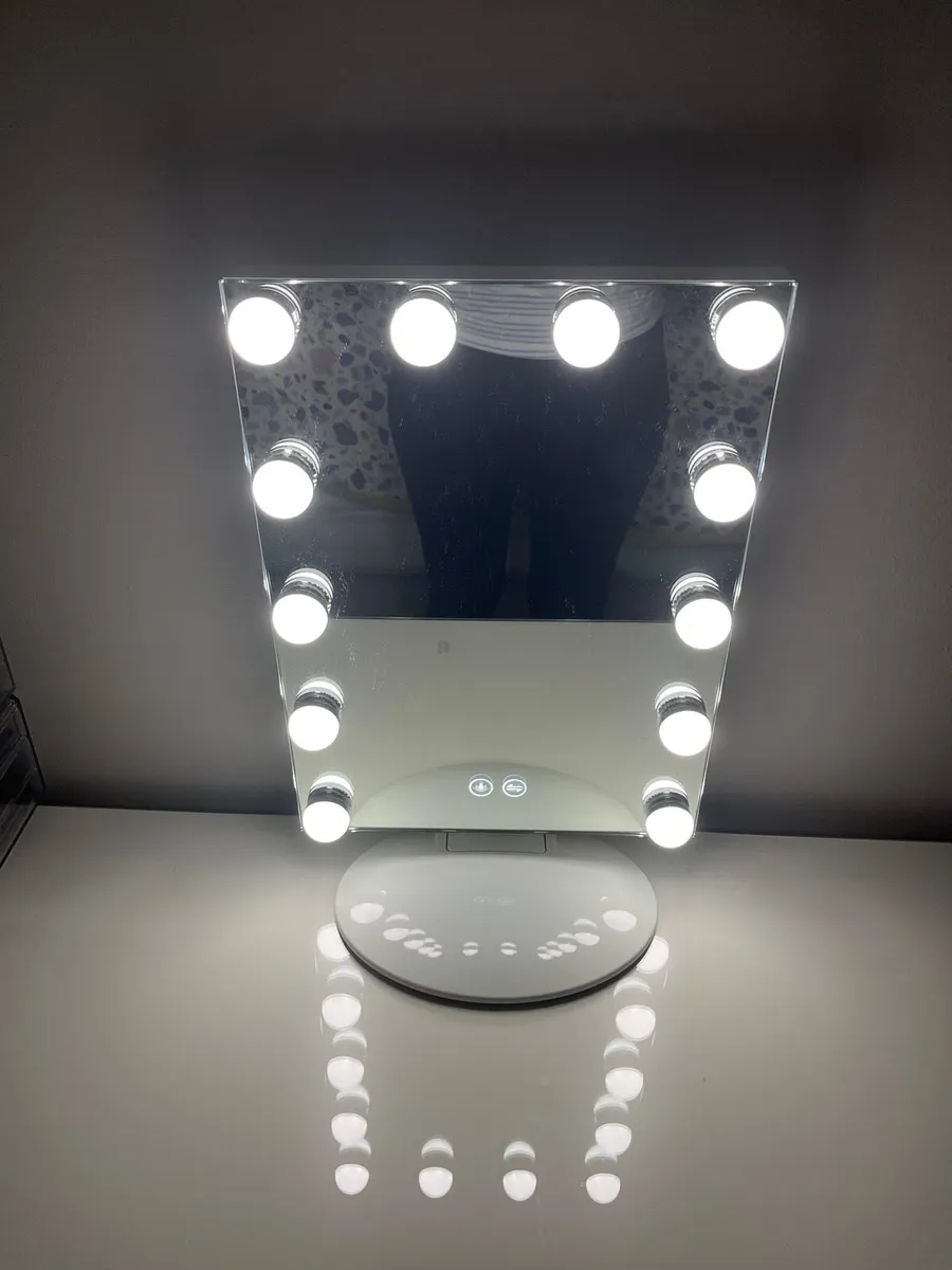 Makeup Mirror - Image 1