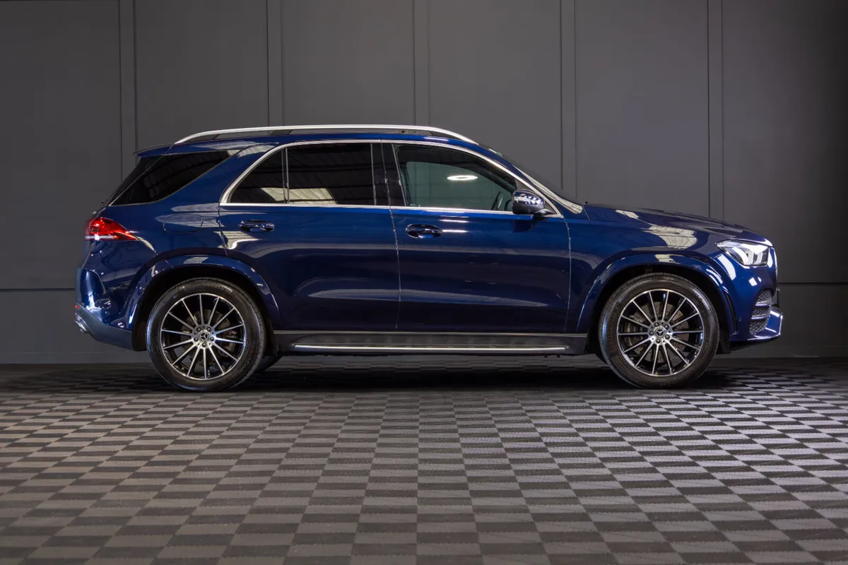 222 Mercedes GLE 350de AMG Line Premium 5 Seat N1 - Image 2