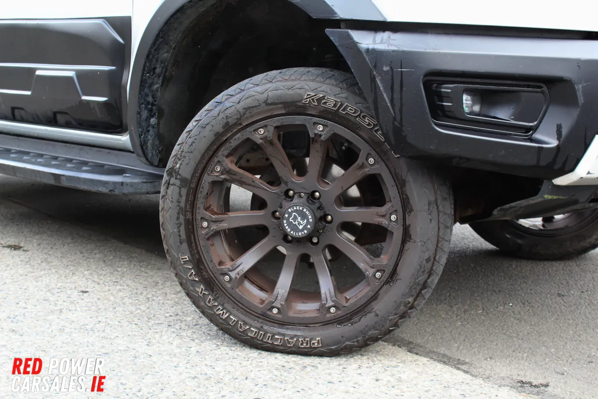 Ford Ranger 2019 LOW KMS 3.2D *NO VAT* - Image 2